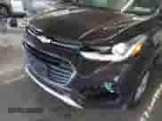 2020 Chevrolet Trax LT z VIN KL7CJPSB7LB349776, wystawiony jako IAAI lot #43450038 z przebiegiem 169 194 mil mil oraz . Historia ofert i sprzedaży dostępna na DreamBid. Obrazek 6.
