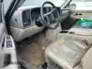 2001 Chevrolet Suburban LT с VIN 3GNGK26U11G277209, выставлен на аукционе Copart как лот 89627305 с пробегом 146 892 миль миль и Списание • Salvage title. История ставок и продаж доступна на DreamBid. Изображение 8.