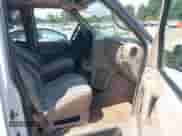 1999 Chevrolet Astro z VIN 1GNDM19WXXB175266, wystawiony jako IAAI lot #42967158 z przebiegiem 188 052 mil mil oraz . Historia ofert i sprzedaży dostępna na DreamBid. Obrazek 5.