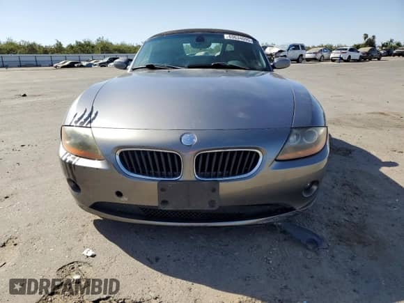 2003 BMW Z4 2.5i с VIN 4USBT33463LS47181, выставлен на аукционе Copart как лот 69634095 с пробегом 114 518 миль миль и Списание • Salvage title. История ставок и продаж доступна на DreamBid. Изображение 5.