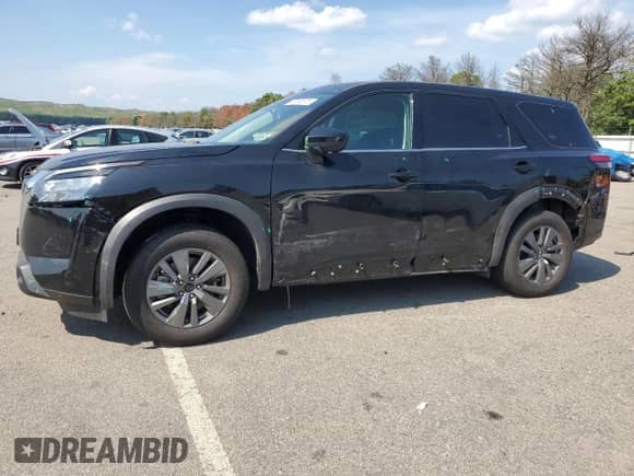 2024 Nissan Pathfinder S with VIN 5N1DR3AC8RC286379, listed as a Copart auction lot 66106575 with 2,039 mi miles and Salvage title. Bid and sale history available at DreamBid. Image 1.