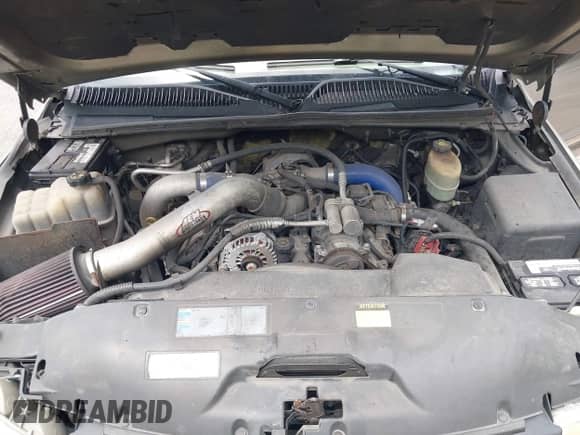 2002 Chevrolet Silverado 2500HD LT с VIN 1GCHK29172E158362, выставлен на аукционе IAAI как лот 42862931 с пробегом 261 133 миль миль и . История ставок и продаж доступна на DreamBid. Изображение 10.