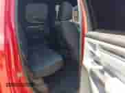 2022 Ram 1500 Big Horn z VIN 1C6RREBT0NN272910, wystawiony jako IAAI lot #43031508 z przebiegiem 87 802 mil mil oraz . Historia ofert i sprzedaży dostępna na DreamBid. Obrazek 8.