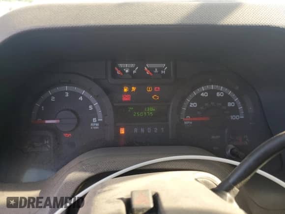 2011 Ford Econoline Cargo Commercial с VIN 1FTSS3EL1BDB36771, выставлен на аукционе Copart как лот 57528095 с пробегом 250 375 миль миль и Чистый • Clean title. История ставок и продаж доступна на DreamBid. Изображение 9.