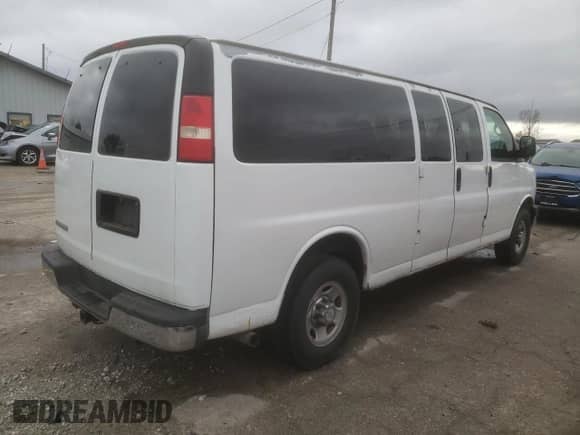 2008 Chevrolet Express Passenger с VIN 1GAHG39K781193766, выставлен на аукционе Copart как лот 79270854 с пробегом Не указан миль и Чистый • Clean title. История ставок и продаж доступна на DreamBid. Изображение 3.