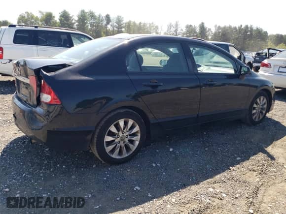 2011 Honda Civic with VIN 19XFA1E83BE028557, listed as a Copart auction lot 70746984 with 102,819 mi miles and Salvage title. Bid and sale history available at DreamBid. Image 3.