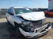 2017 Jeep Compass Sport с VIN 1C4NJCBA5HD123887, выставлен на аукционе IAAI как лот 41996849 с пробегом 145 477 миль миль и . История ставок и продаж доступна на DreamBid. Изображение 1.