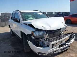 2017 Jeep Compass Sport с VIN 1C4NJCBA5HD123887, выставлен на аукционе IAAI как лот 41996849 с пробегом 145 477 миль миль и . История ставок и продаж доступна на DreamBid. Изображение 1.