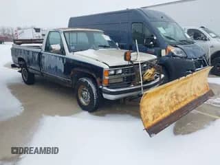 1989 Chevrolet Silverado 2500 с VIN 1GCFK24K7KE257366, выставлен на аукционе IAAI как лот 41518146 с пробегом 862 155 миль миль и . История ставок и продаж доступна на DreamBid. Изображение 1.