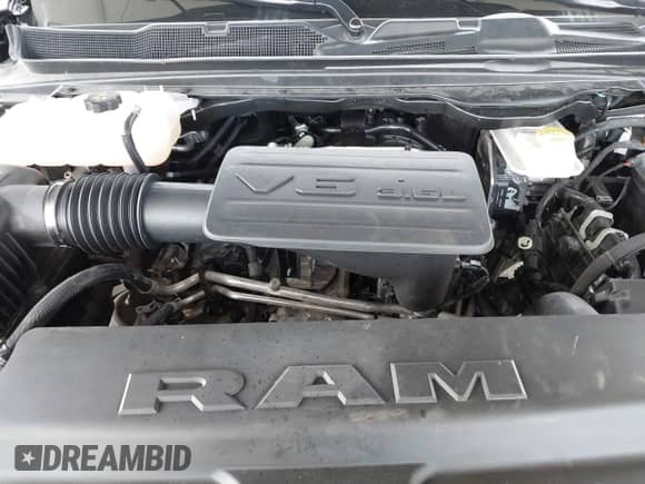 2025 Ram 1500 Big Horn z VIN 1C6RRFFG7SN506037, wystawiony jako IAAI lot #41915215 z przebiegiem 2 137 mil mil oraz . Historia ofert i sprzedaży dostępna na DreamBid. Obrazek 10.