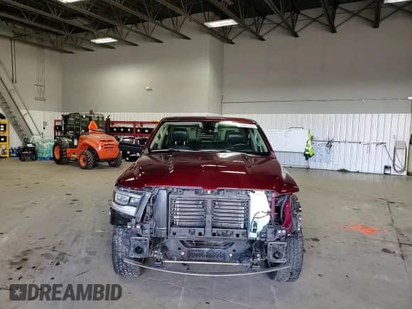 2020 Ram 1500 Laramie z VIN 1C6SRFRT9LN306711, wystawiony jako Copart lot #50047155 z przebiegiem 87 353 mil mil oraz Szkoda całkowita • Salvage title. Historia ofert i sprzedaży dostępna na DreamBid. Obrazek 11.