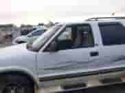 1998 Chevrolet Blazer LS with VIN 1GNCS13WXW2105288, listed as a IAAI auction lot 43427444 with 260,347 mi miles and . Bid and sale history available at DreamBid. Image 6.