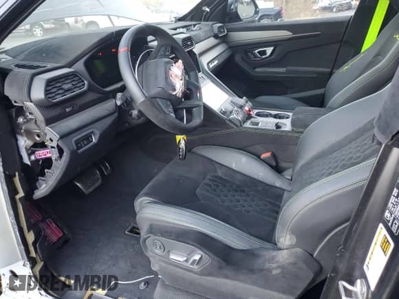 2024 Lamborghini Urus Performante with VIN ZPBUC3ZL1RLA29034, listed as a Copart auction lot 79486304 with 5,213 mi miles and Salvage title. Bid and sale history available at DreamBid. Image 7.