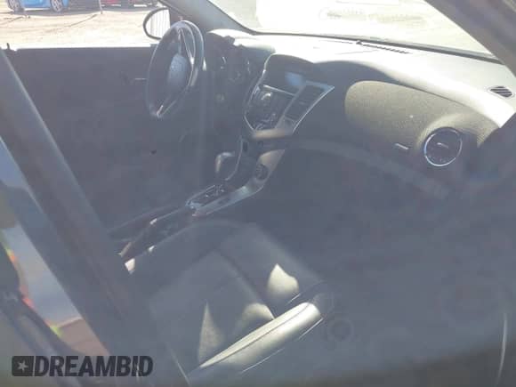 2011 Chevrolet Cruze LTZ z VIN 1G1PH5S94B7231163, wystawiony jako IAAI lot #43468004 z przebiegiem 119 443 mil mil oraz . Historia ofert i sprzedaży dostępna na DreamBid. Obrazek 5.