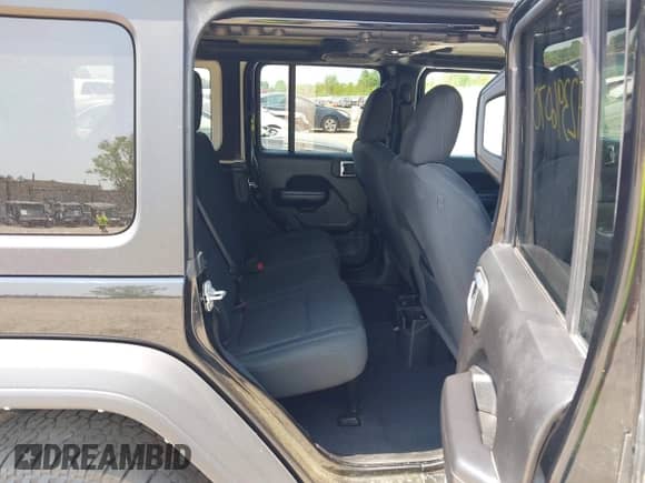 2021 Jeep Wrangler Unlimited Willys с VIN 1C4HJXDG2MW789125, выставлен на аукционе IAAI как лот 42396070 с пробегом 68 045 миль миль и . История ставок и продаж доступна на DreamBid. Изображение 8.