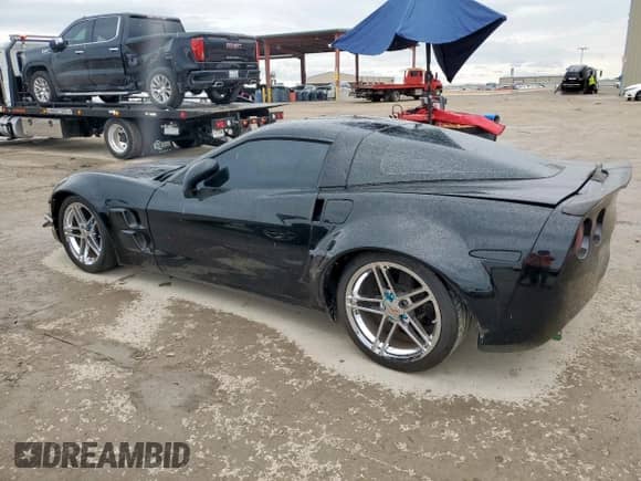 2007 Chevrolet Corvette Z06 с VIN 1G1YY26E375139555, выставлен на аукционе Copart как лот 58022995 с пробегом 51 745 миль миль и Списание • Salvage title. История ставок и продаж доступна на DreamBid. Изображение 2.