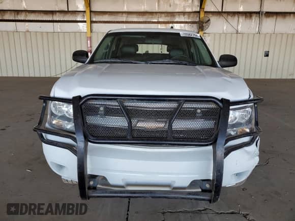 2010 Chevrolet Tahoe Commercial с VIN 1GNUKAE05AR265706, выставлен на аукционе Copart как лот 72582704 с пробегом 75 881 миль миль и Списание • Salvage title. История ставок и продаж доступна на DreamBid. Изображение 5.