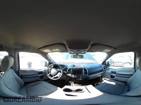 2018 Ford F-150 XLT z VIN 1FTEW1EG4JKC61072, wystawiony jako IAAI lot #42978854 z przebiegiem 126 442 mil mil oraz . Historia ofert i sprzedaży dostępna na DreamBid. Obrazek 18.