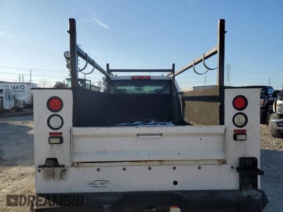 2015 Chevrolet Silverado 2500HD with VIN 1GB2KUEG6FZ506442, listed as a Copart auction lot 46435745 with 219,813 mi miles and Salvage title. Bid and sale history available at DreamBid. Image 6.
