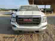 2018 GMC Sierra 1500 z VIN 1GTR1LEC9JZ114567, wystawiony jako Copart lot #63434725 z przebiegiem 156 143 mil mil oraz Szkoda całkowita • Salvage title. Historia ofert i sprzedaży dostępna na DreamBid. Obrazek 5.