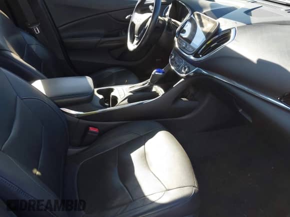 2018 Chevrolet Volt Premier с VIN 1G1RB6S51JU105405, выставлен на аукционе IAAI как лот 43497731 с пробегом 178 720 миль миль и . История ставок и продаж доступна на DreamBid. Изображение 5.