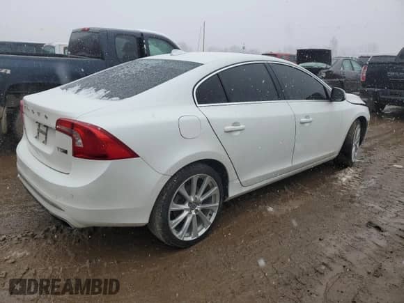 2018 Volvo S60 Inscription Platinum с VIN LYV402TMXJB168793, выставлен на аукционе Copart как лот 37533434 с пробегом Не указан миль и . История ставок и продаж доступна на DreamBid. Изображение 3.