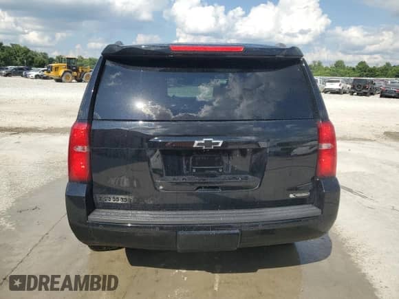 2018 Chevrolet Tahoe Premier с VIN 1GNSKCKJ9JR219814, выставлен на аукционе Copart как лот 67780075 с пробегом 88 000 миль миль и Списание • Salvage title. История ставок и продаж доступна на DreamBid. Изображение 6.