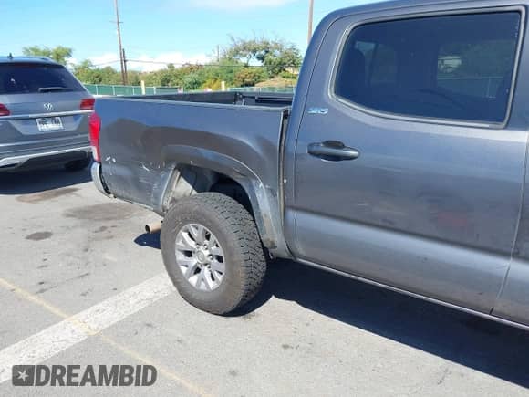 2016 Toyota Tacoma SR5 с VIN 5TFAX5GN4GX068849, выставлен на аукционе IAAI как лот 41579697 с пробегом 172 656 миль миль и . История ставок и продаж доступна на DreamBid. Изображение 6.