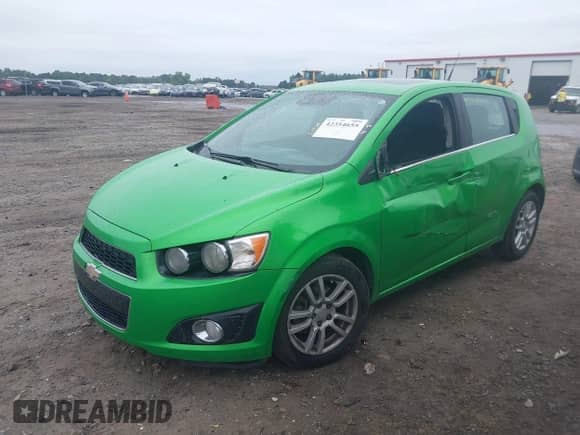 2014 Chevrolet Sonic LT с VIN 1G1JC6SB9E4236281, выставлен на аукционе IAAI как лот 42354655 с пробегом 192 758 миль миль и . История ставок и продаж доступна на DreamBid. Изображение 2.