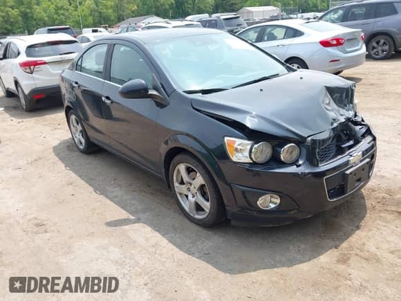 2015 Chevrolet Sonic LTZ с VIN 1G1JE5SB9F4172023, выставлен на аукционе IAAI как лот 42440528 с пробегом 108 031 миль миль и . История ставок и продаж доступна на DreamBid. Изображение 1.