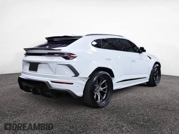 2020 Lamborghini Urus с VIN ZPBUA1ZL6LLA08455, выставлен на аукционе Copart как лот 84622825 с пробегом 31 751 миль миль и Чистый • Clean title. История ставок и продаж доступна на DreamBid. Изображение 4.