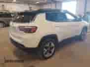 2020 Jeep Compass Limited z VIN 3C4NJDCB8LT216404, wystawiony jako IAAI lot #43416102 z przebiegiem 48 047 mil mil oraz . Historia ofert i sprzedaży dostępna na DreamBid. Obrazek 4.