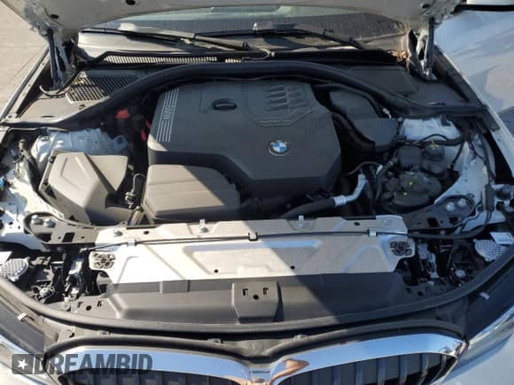 2022 BMW 3 Series 330i xDrive with VIN 3MW5R7J07N8C36576, listed as a Copart auction lot 81846515 with 4,054 mi miles and Salvage title. Bid and sale history available at DreamBid. Image 11.