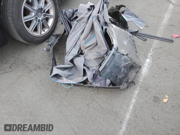 2019 Chevrolet Malibu Hybrid с VIN 1G1ZF5SU8KF184356, выставлен на аукционе Copart как лот 73714374 с пробегом 70 401 миль миль и Списание • Salvage title. История ставок и продаж доступна на DreamBid. Изображение 12.