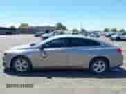 2022 Chevrolet Malibu LS с VIN 1G1ZB5ST3NF189763, выставлен на аукционе IAAI как лот 42872678 с пробегом 60 538 миль миль и . История ставок и продаж доступна на DreamBid. Изображение 14.