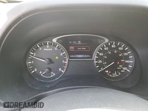 2017 Nissan Pathfinder Platinum with VIN 5N1DR2MM3HC642430, listed as a Copart auction lot 70287215 with 133,061 mi miles and Salvage title. Bid and sale history available at DreamBid. Image 9.