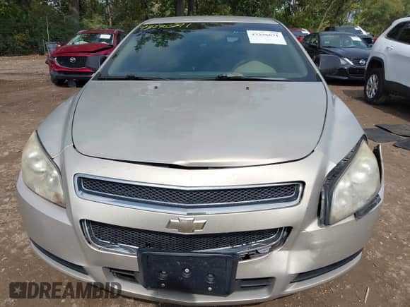 2010 Chevrolet Malibu 1FL z VIN 1G1ZA5E08AF290201, wystawiony jako IAAI lot #43296871 z przebiegiem 184 511 mil mil oraz . Historia ofert i sprzedaży dostępna na DreamBid. Obrazek 12.