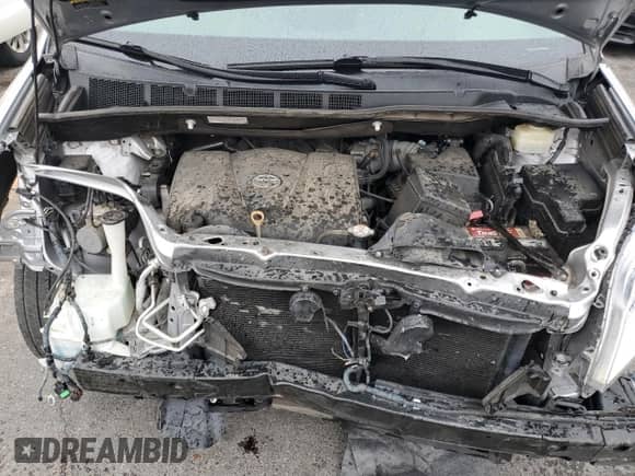 2018 Toyota Sienna XLE z VIN 5TDYZ3DC1JS965141, wystawiony jako Copart lot #81394935 z przebiegiem 87 591 mil mil oraz Szkoda całkowita • Salvage title. Historia ofert i sprzedaży dostępna na DreamBid. Obrazek 12.