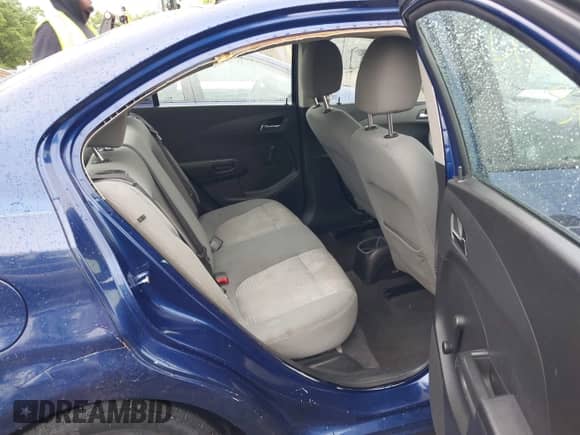 2012 Chevrolet Sonic LS с VIN 1G1JB5SH3C4211391, выставлен на аукционе IAAI как лот 42215883 с пробегом 190 283 миль миль и . История ставок и продаж доступна на DreamBid. Изображение 8.