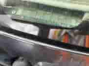 1997 GMC Sierra 1500 z VIN 1GTEC19R6VE549846, wystawiony jako Copart lot #58595575 z przebiegiem 209 913 mil mil oraz Szkoda całkowita • Salvage title. Historia ofert i sprzedaży dostępna na DreamBid. Obrazek 12.