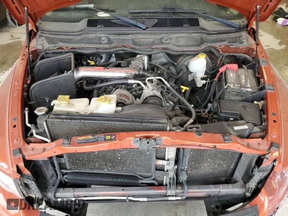 2005 Dodge 1500 SLT с VIN 1D7HA18D05J639385, выставлен на аукционе Copart как лот 63120064 с пробегом 150 779 миль миль и На запчасти • Non repairable. История ставок и продаж доступна на DreamBid. Изображение 11.