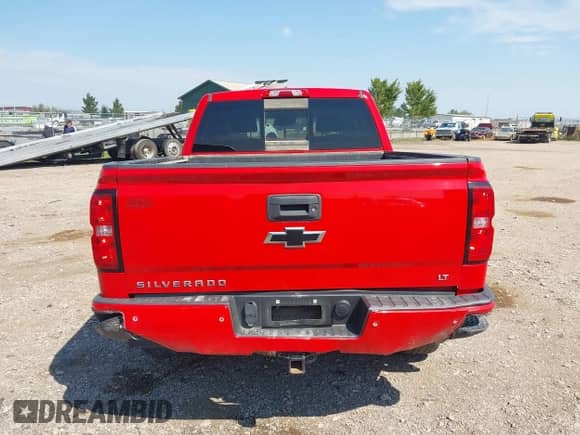 2018 Chevrolet Silverado 1500 LT with VIN 3GCUKREC6JG142529, listed as a IAAI auction lot 43126958 with 117,342 mi miles and . Bid and sale history available at DreamBid. Image 16.