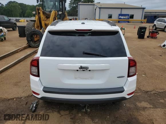 2016 Jeep Compass Latitude with VIN 1C4NJCEBXGD651394, listed as a Copart auction lot 54267375 with 110,113 mi miles and Salvage title. Bid and sale history available at DreamBid. Image 6.