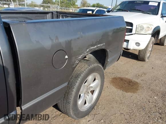 2004 Dodge 1500 SLT с VIN 1D7HA18N64J243968, выставлен на аукционе IAAI как лот 43455832 с пробегом 392 615 миль миль и . История ставок и продаж доступна на DreamBid. Изображение 6.