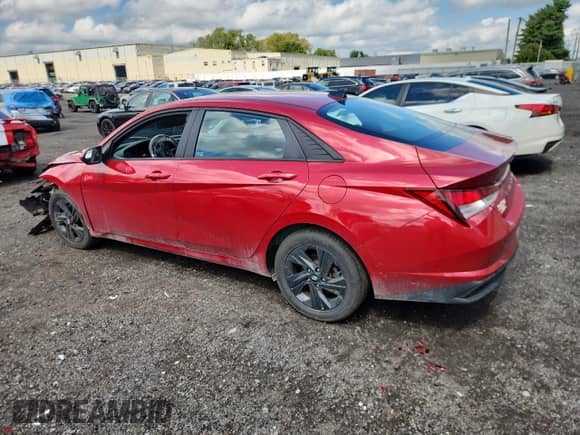 2022 Hyundai Elantra SEL с VIN KMHLS4AG7NU307591, выставлен на аукционе Copart как лот 71616825 с пробегом 88 852 миль миль и Списание • Salvage title. История ставок и продаж доступна на DreamBid. Изображение 2.
