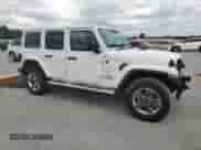 2021 Jeep Wrangler Unlimited Sahara Altitude z VIN 1C4HJXEG9MW825293, wystawiony jako Copart lot #65241665 z przebiegiem 70 861 mil mil oraz Szkoda całkowita • Salvage title. Historia ofert i sprzedaży dostępna na DreamBid. Obrazek 4.