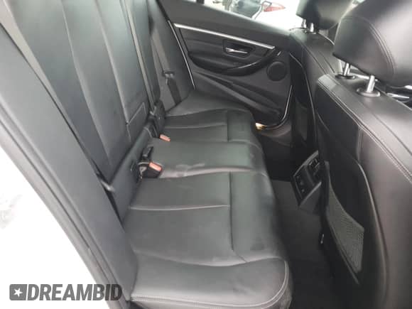 2018 BMW 3 Series 330i xDrive with VIN WBA8K3C54JA485869, listed as a Copart auction lot 84427445 with 41,968 mi miles and Salvage title. Bid and sale history available at DreamBid. Image 11.