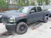 2011 Chevrolet Silverado 1500 LS z VIN 3GCPKREA3BG268473, wystawiony jako IAAI lot #42248752 z przebiegiem 202 057 mil mil oraz . Historia ofert i sprzedaży dostępna na DreamBid. Obrazek 17.