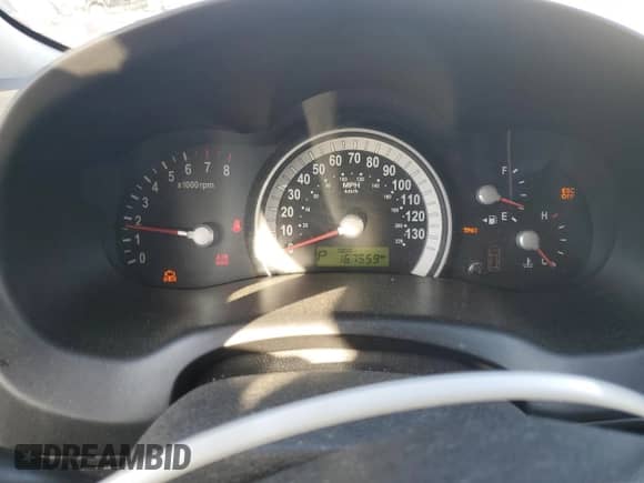 2007 Hyundai Entourage GLS с VIN KNDMC233176018833, выставлен на аукционе Copart как лот 53346595 с пробегом 167 559 миль миль и Списание • Salvage title. История ставок и продаж доступна на DreamBid. Изображение 9.