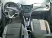 2022 Chevrolet Trax LT с VIN KL7CJPSM2NB525637, выставлен на аукционе Copart как лот 67277115 с пробегом 32 416 миль миль и Списание • Salvage title. История ставок и продаж доступна на DreamBid. Изображение 8.
